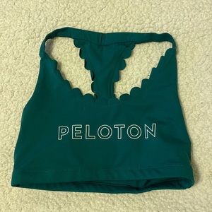 Green peloton sports bra